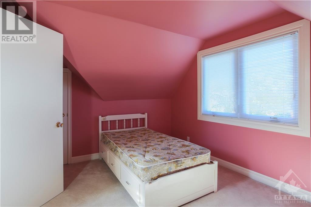 98 Cote-Des-Neiges Road, Ottawa, Ontario  K2G 2E1 - Photo 25 - 1246456
