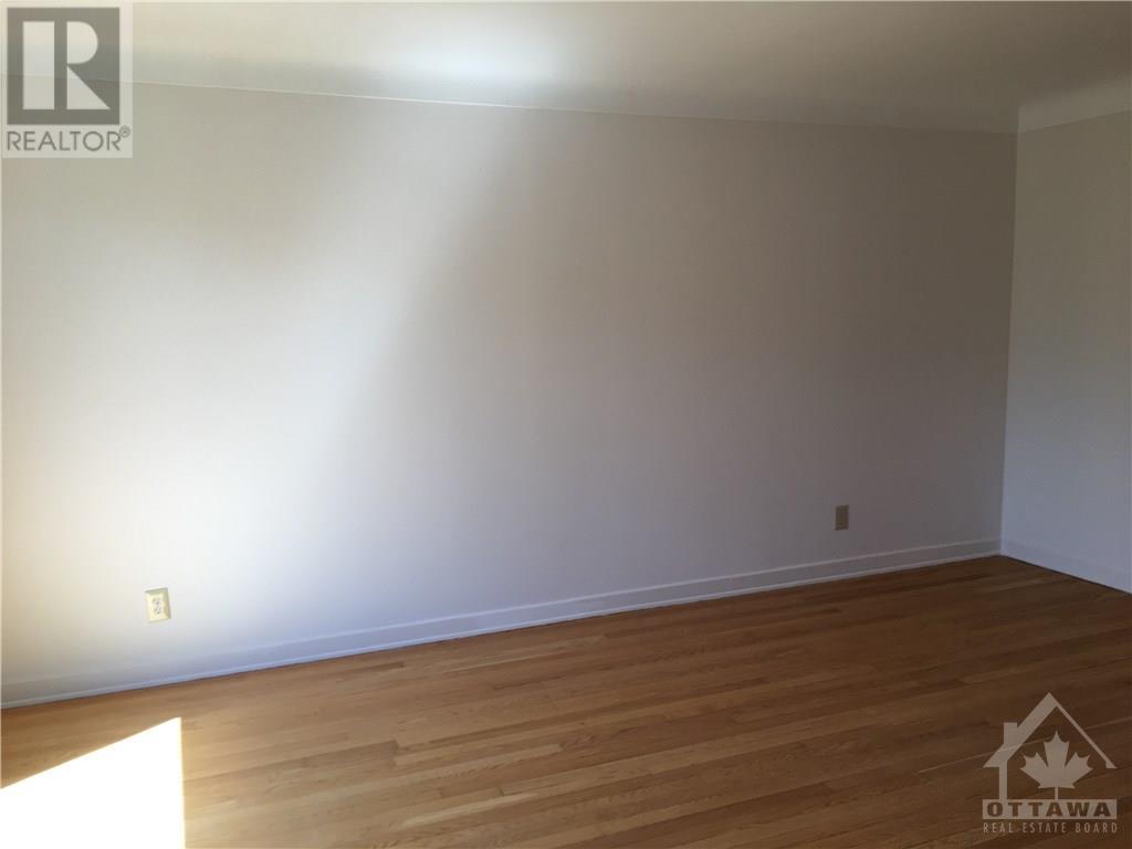 813 Broadview Avenue, Ottawa, Ontario  K2A 2M4 - Photo 4 - 1246062