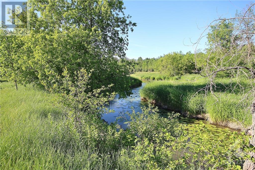 2385 Emmett Road, Cumberland, Ontario  K4C 1S1 - Photo 4 - 1246589