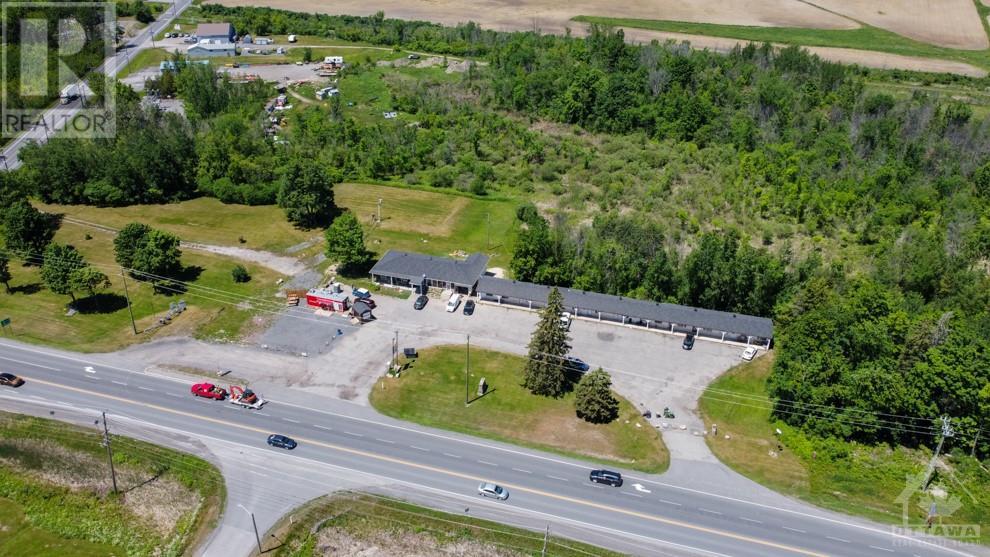 872 County Road 17 Highway, L'orignal, Ontario  K0B 1K0 - Photo 2 - 1246837