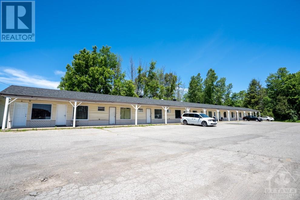 872 County Road 17 Highway, L'orignal, Ontario  K0B 1K0 - Photo 7 - 1246837