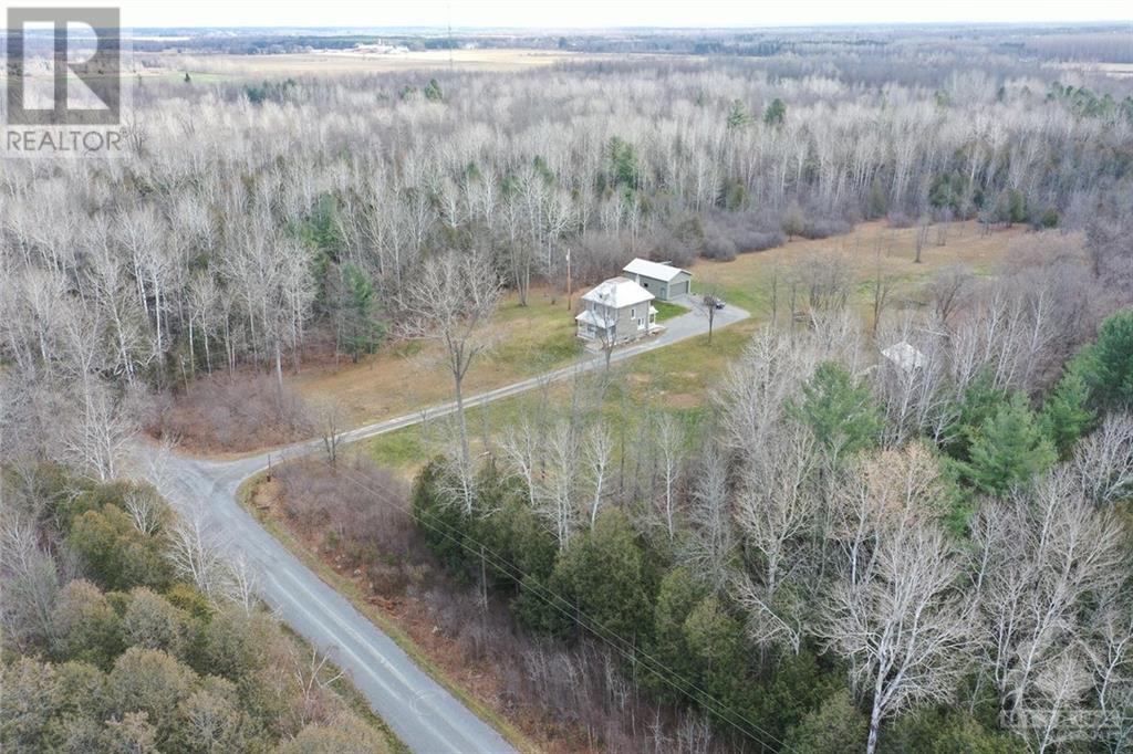 5692 Buckles Street, Ottawa, Ontario  K0A 2W0 - Photo 3 - 1246982