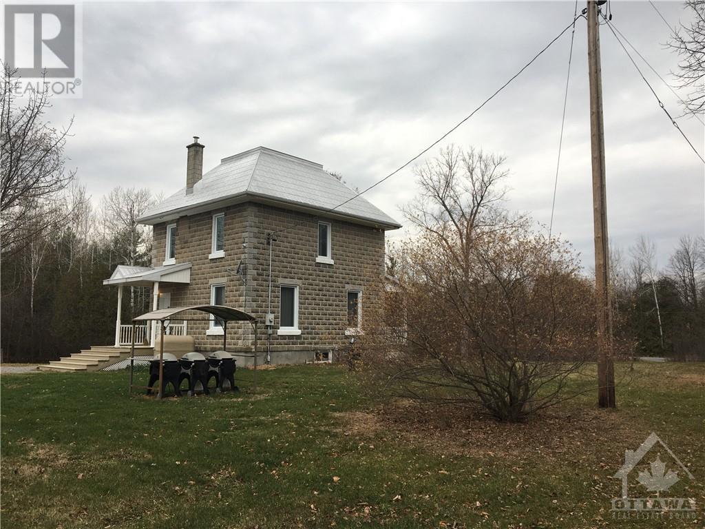 5692 Buckles Street, Osgoode, Ontario  K0A 2W0 - Photo 6 - 1246802