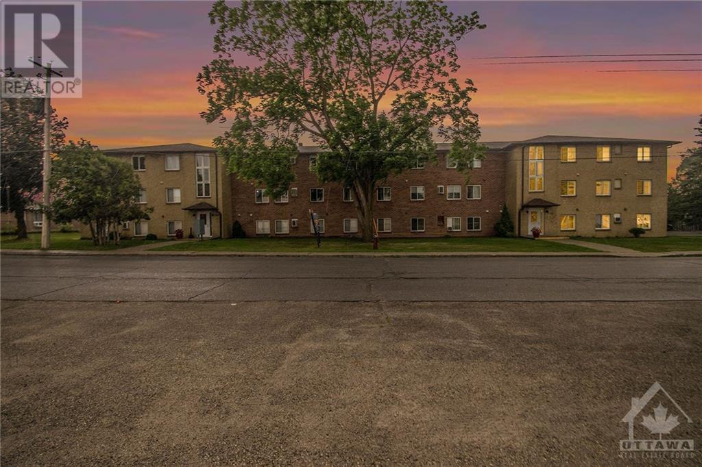 575 HYDE STREET, prescott, Ontario