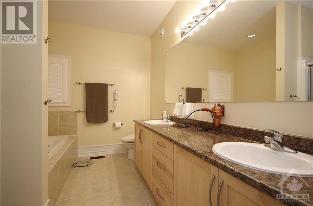 311 Laughlin Circle, Kanata, Ontario  K2T 0E1 - Photo 15 - 1247526