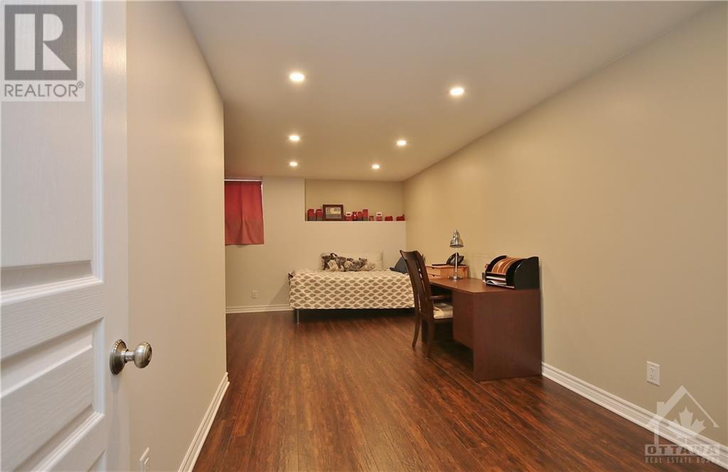 311 Laughlin Circle, Kanata, Ontario  K2T 0E1 - Photo 23 - 1247526