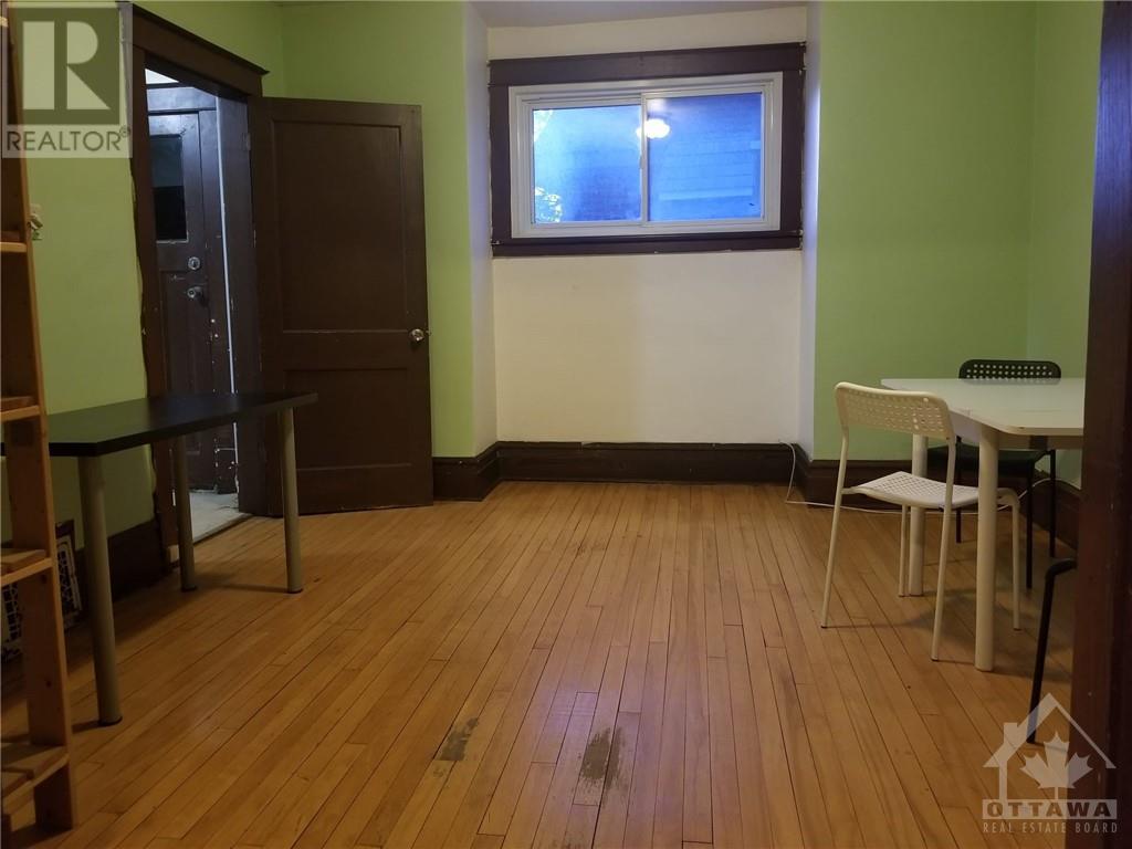 295 Holmwood Avenue, Ottawa, Ontario  K1S 2R1 - Photo 3 - 1247473