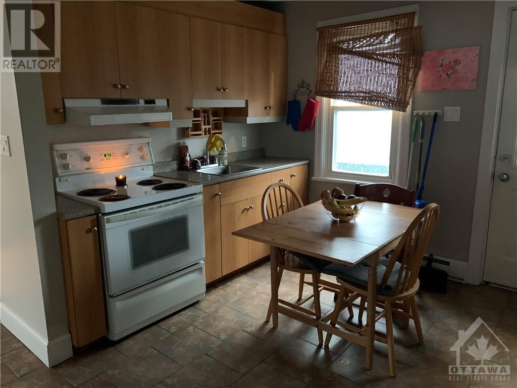 320 Altha Avenue, Ottawa, Ontario  K1L 7C9 - Photo 16 - 1247677