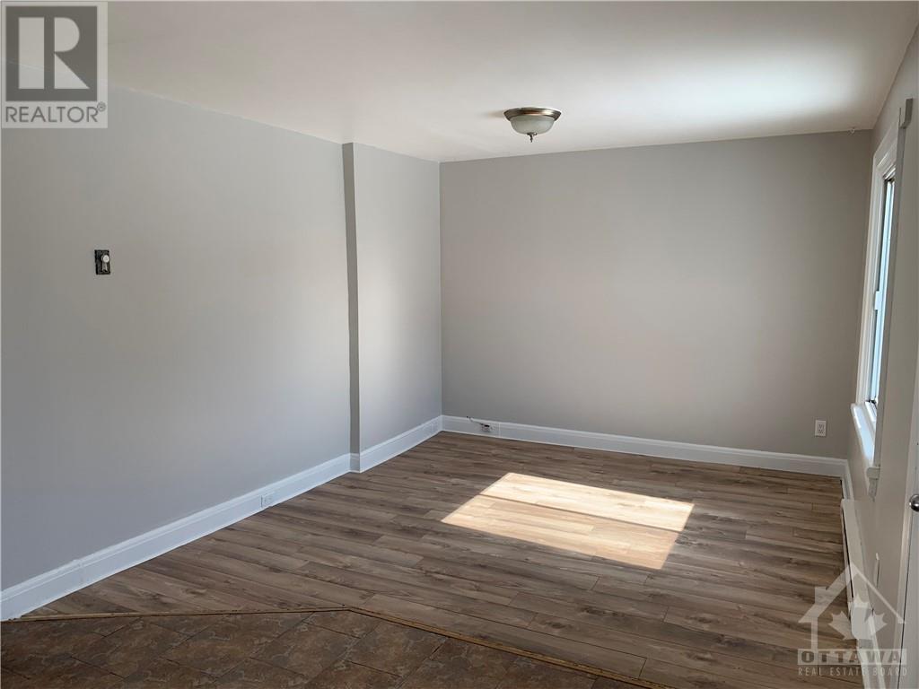 320 Altha Avenue, Ottawa, Ontario  K1L 7C9 - Photo 7 - 1247677