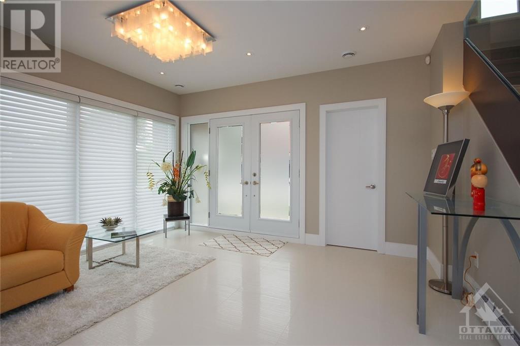 350 Berkley Avenue, Ottawa, Ontario  K2A 2G7 - Photo 5 - 1246201
