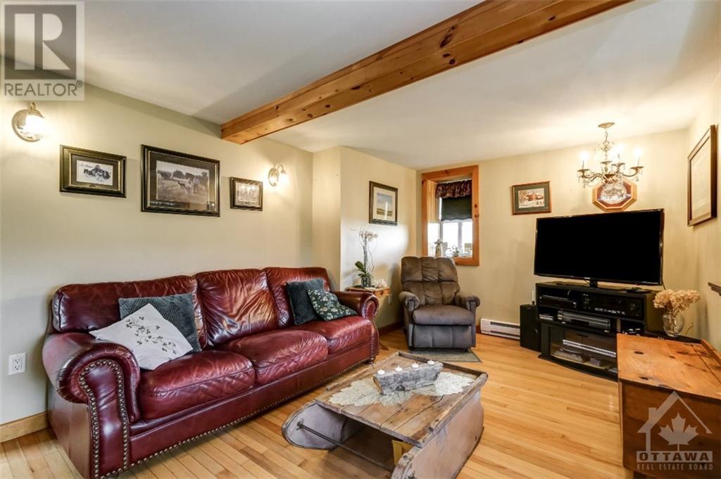 1482 Peter Robinson Road, Carp, Ontario  K0A 1L0 - Photo 7 - 1245755