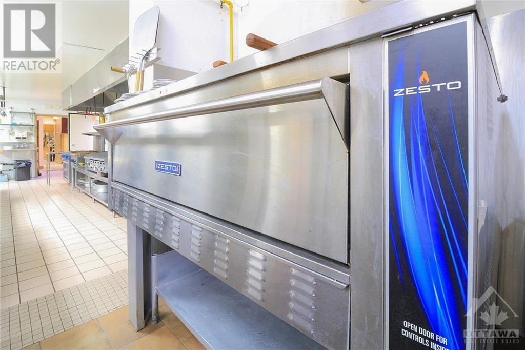 803 Chelsea Street, Brockville, Ontario  K6V 5T4 - Photo 10 - 1248489