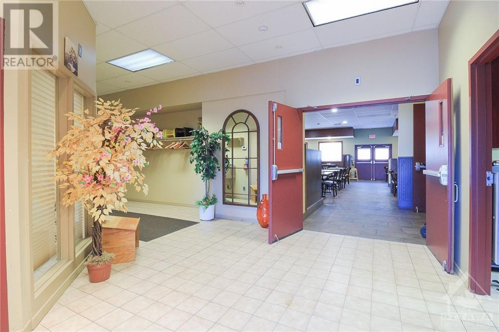 803 Chelsea Street, Brockville, Ontario  K6V 5T4 - Photo 3 - 1248489