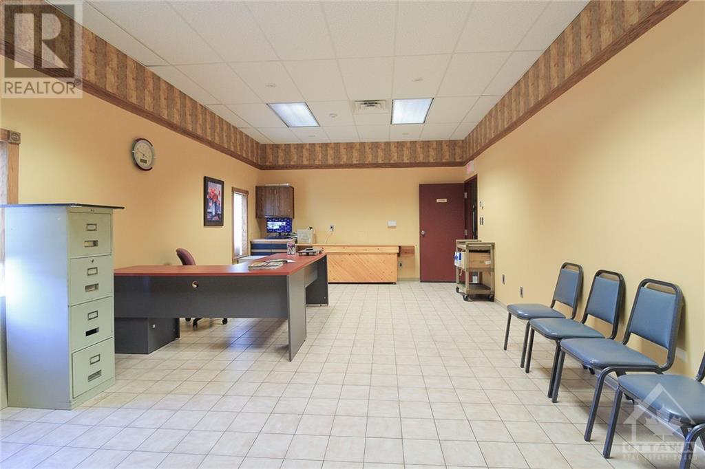 803 Chelsea Street, Brockville, Ontario  K6V 5T4 - Photo 4 - 1248489