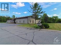 803 CHELSEA STREET, brockville, Ontario