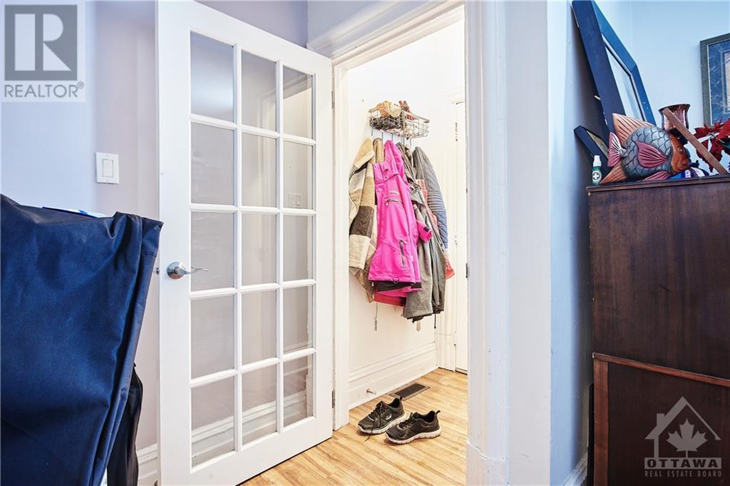 420-424 Cambridge Street, Ottawa, Ontario  K1S 4H5 - Photo 2 - 1248389