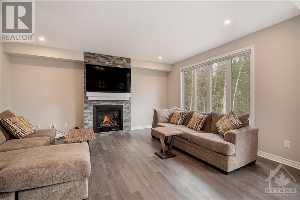 631 Eagle Crest Heights, Stittsville, Ontario  K2S 1G1 - Photo 9 - 1249186