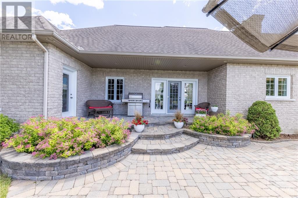 280 Old 17 Highway, Plantagenet, Ontario  K0B 1L0 - Photo 28 - 1249289