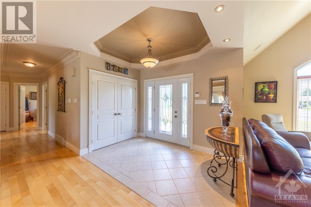 280 Old 17 Highway, Plantagenet, Ontario  K0B 1L0 - Photo 3 - 1249289