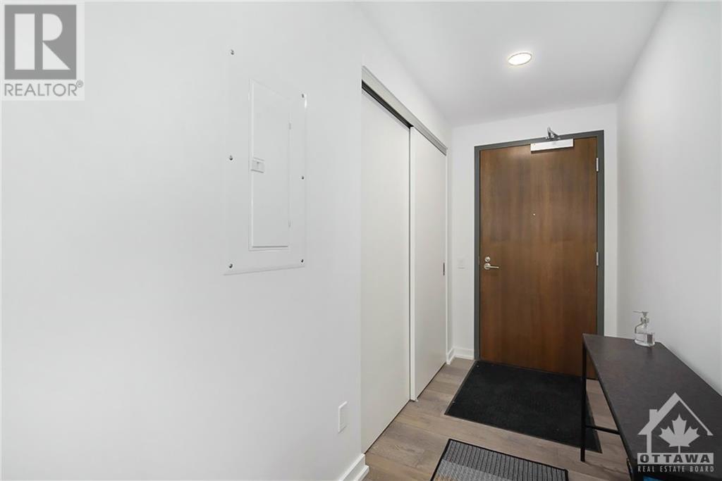 320 Miwate Private Unit#101, Ottawa, Ontario  K1R 0E1 - Photo 2 - 1249472