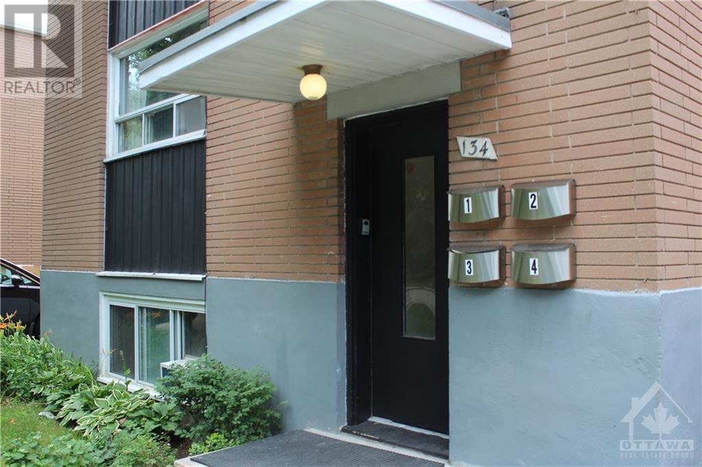 134 Lebrun Street, Ottawa, Ontario  K1L 5C9 - Photo 2 - 1249555