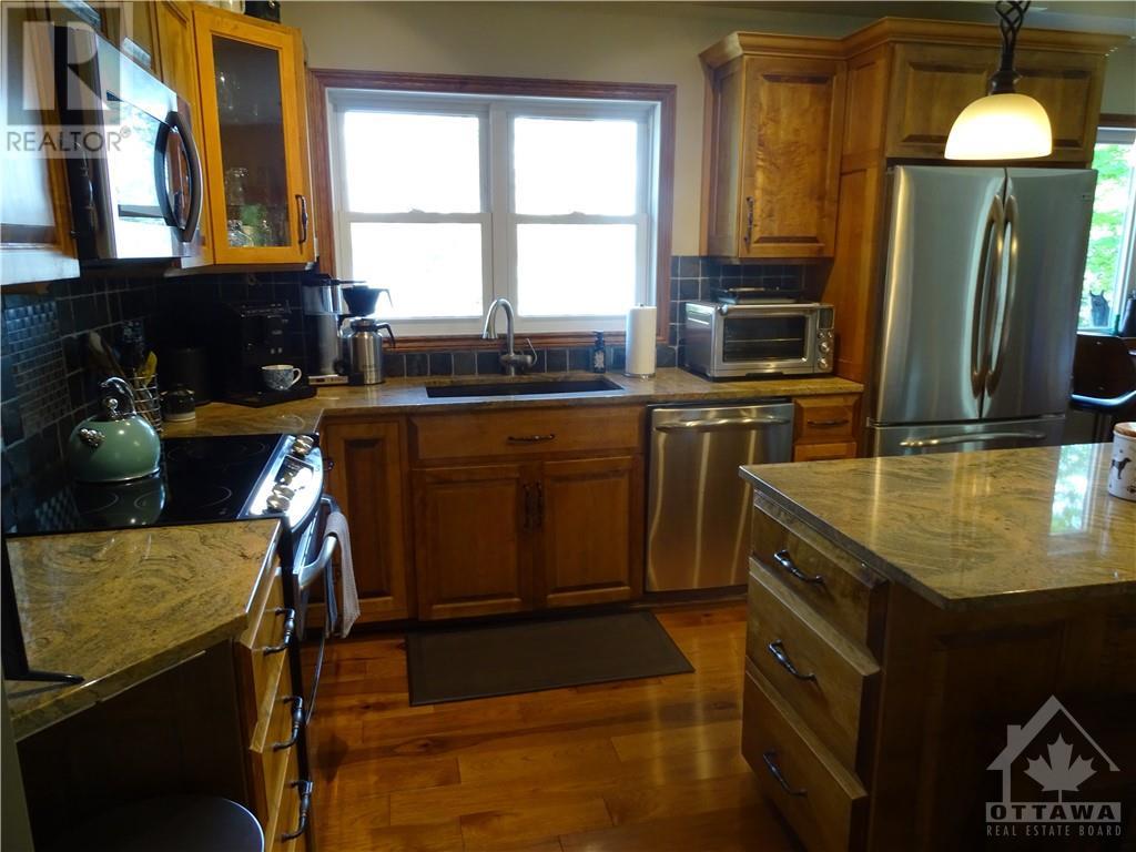 346 Pickerel Bay Road, White Lake, Ontario  K0A 3L0 - Photo 7 - 1249992