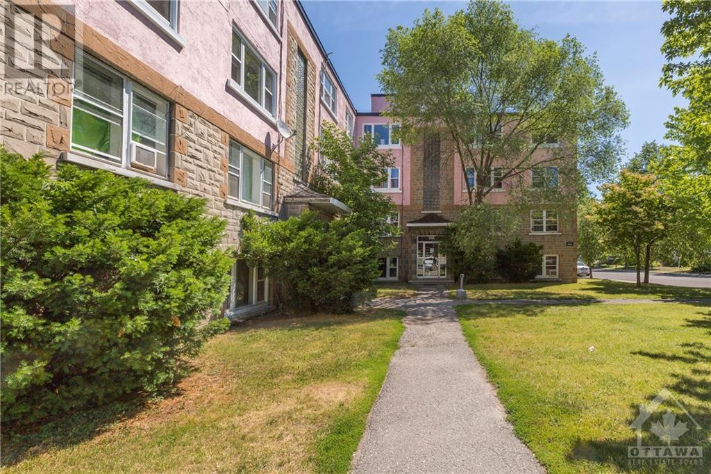 311-315 Blake Boulevard, Ottawa, Ontario  K1L 6L4 - Photo 3 - 1249969