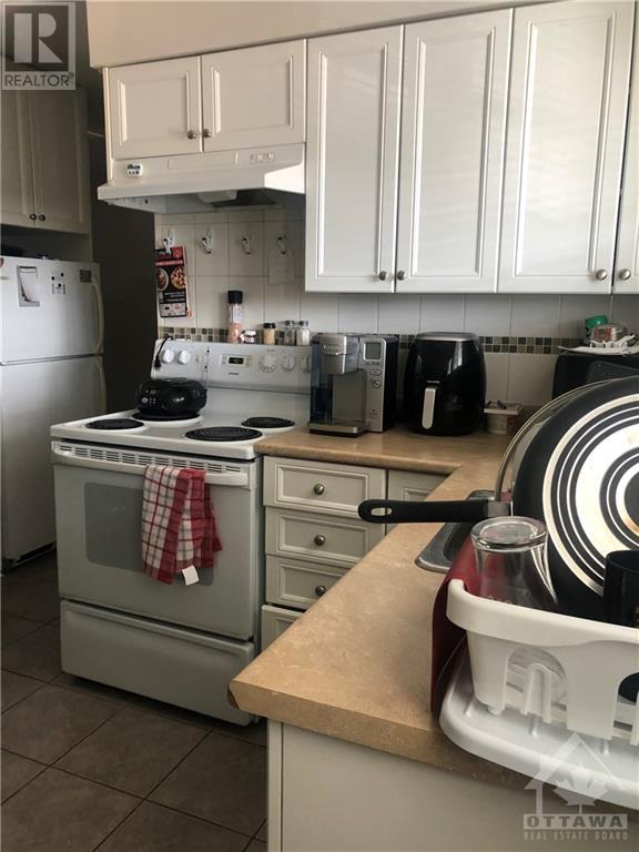 308 Cyr Avenue, Ottawa, Ontario  K1L 7N7 - Photo 7 - 1250511