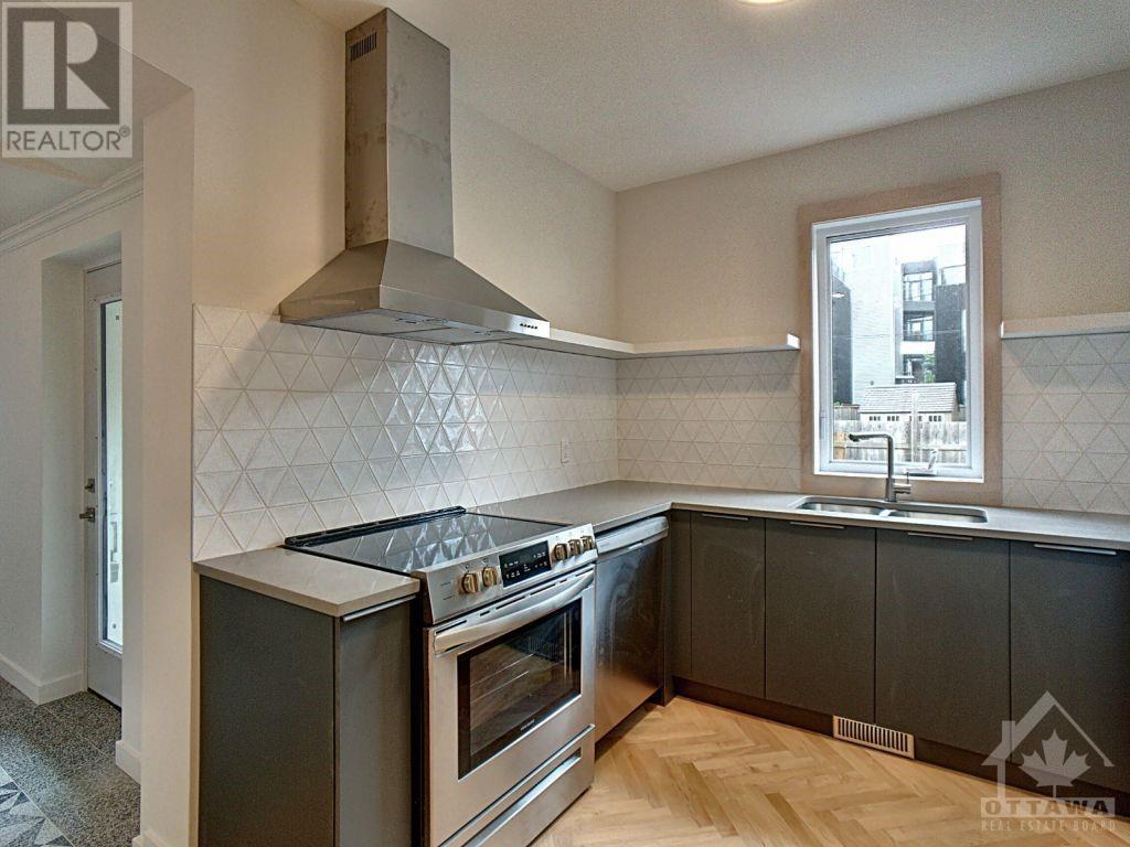 81 Pinhey Street, Ottawa, Ontario  K1Y 1T5 - Photo 7 - 1250673