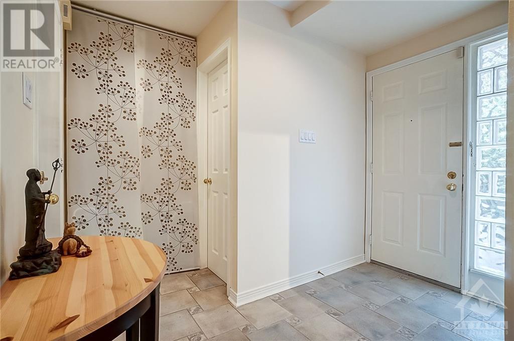 122 River Lane, Ottawa, Ontario  K1M 2G9 - Photo 3 - 1251046