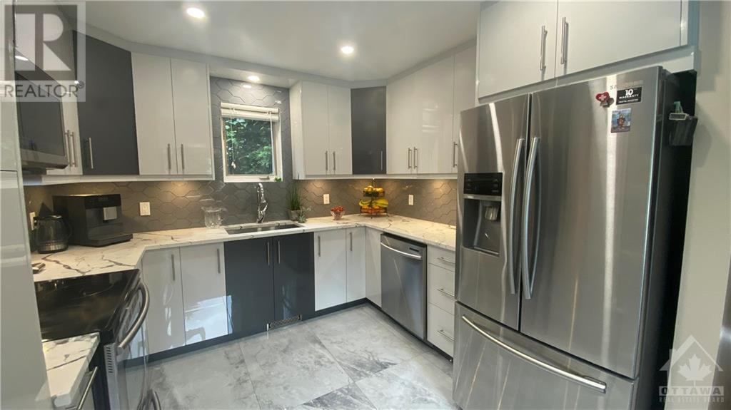 2754 Howe Street, Ottawa, Ontario  K2B 6W9 - Photo 10 - 1250843