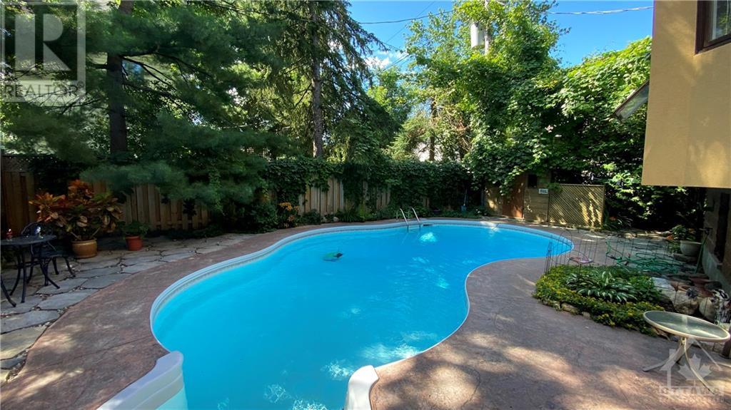 2754 Howe Street, Ottawa, Ontario  K2B 6W9 - Photo 24 - 1250843