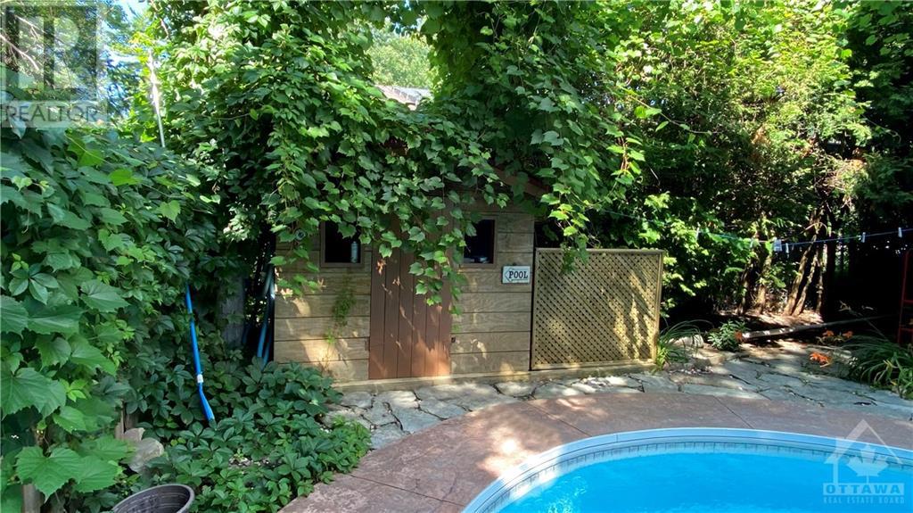 2754 Howe Street, Ottawa, Ontario  K2B 6W9 - Photo 26 - 1250843