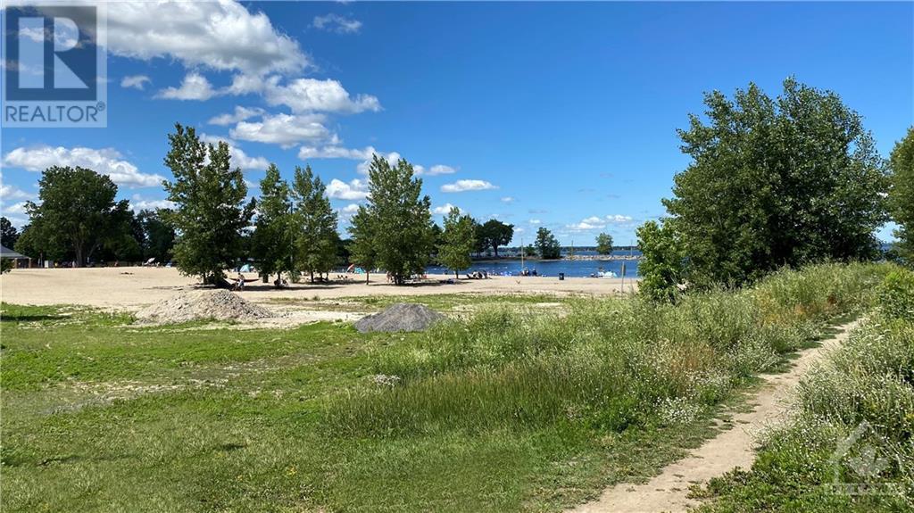 2754 Howe Street, Ottawa, Ontario  K2B 6W9 - Photo 27 - 1250843