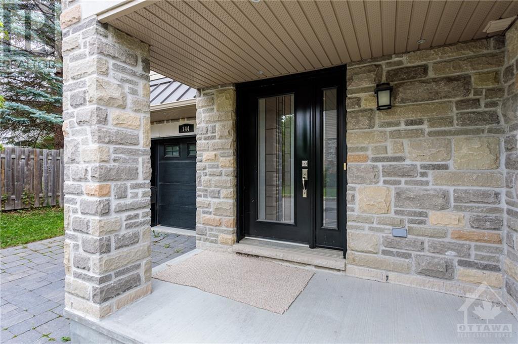 144 Montauk Private, Ottawa, Ontario  K2C 2B4 - Photo 3 - 1251198