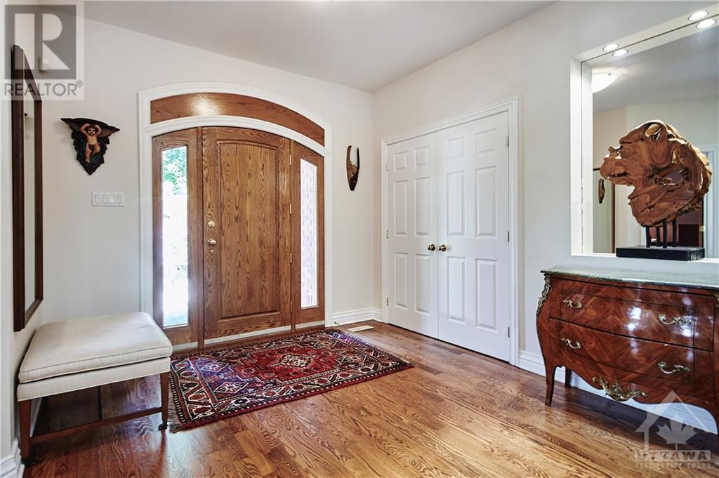 1853 Rideau Garden Drive, Ottawa, Ontario  K1S 1G5 - Photo 3 - 1248332