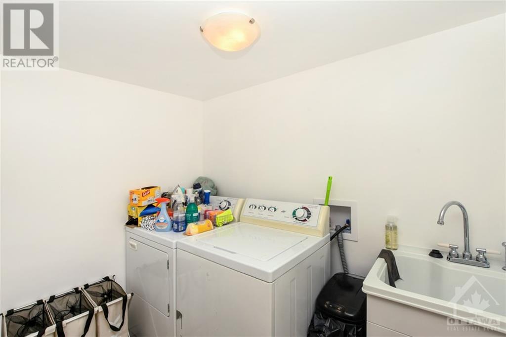 1236 Glenlivet Avenue, Orleans, Ontario  K1W 0G2 - Photo 27 - 1251888