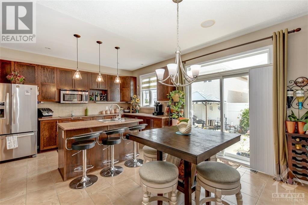 1236 Glenlivet Avenue, Orleans, Ontario  K1W 0G2 - Photo 8 - 1251888