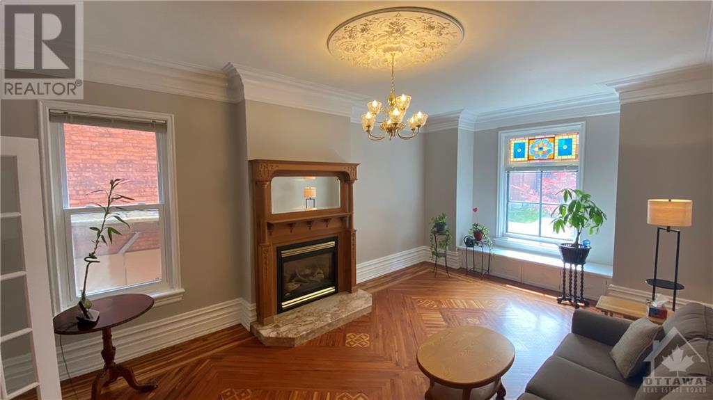 543 Gilmour Street, Ottawa, Ontario  K1R 5L5 - Photo 3 - 1249545