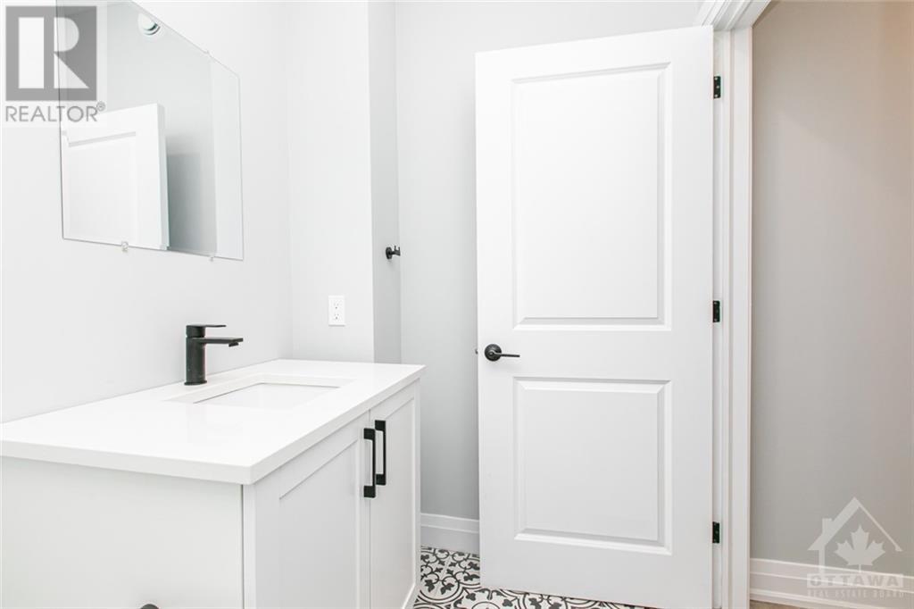 196 Powell Avenue, Ottawa, Ontario  K1S 2A5 - Photo 13 - 1251602