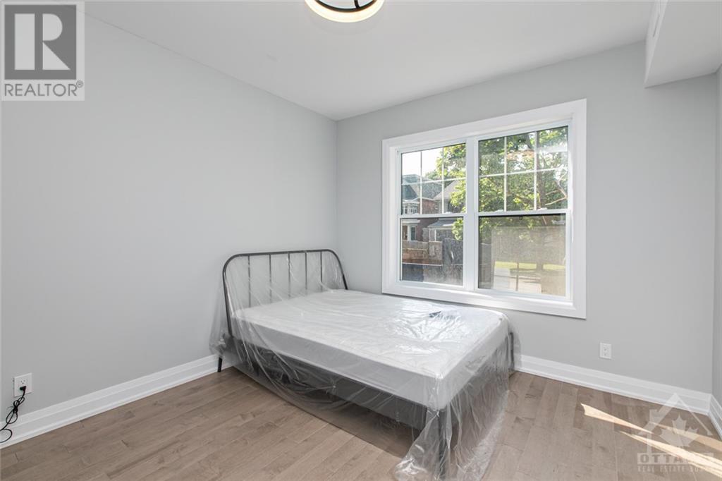 196 Powell Avenue, Ottawa, Ontario  K1S 2A5 - Photo 4 - 1251602