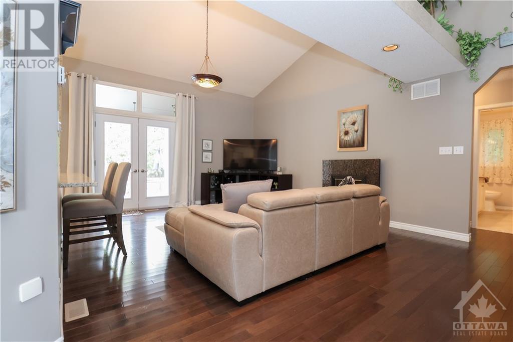 6909 Fernbank Road, Stittsville, Ontario  K2S 1B6 - Photo 15 - 1248896