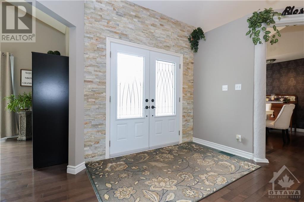 6909 Fernbank Road, Stittsville, Ontario  K2S 1B6 - Photo 3 - 1248896