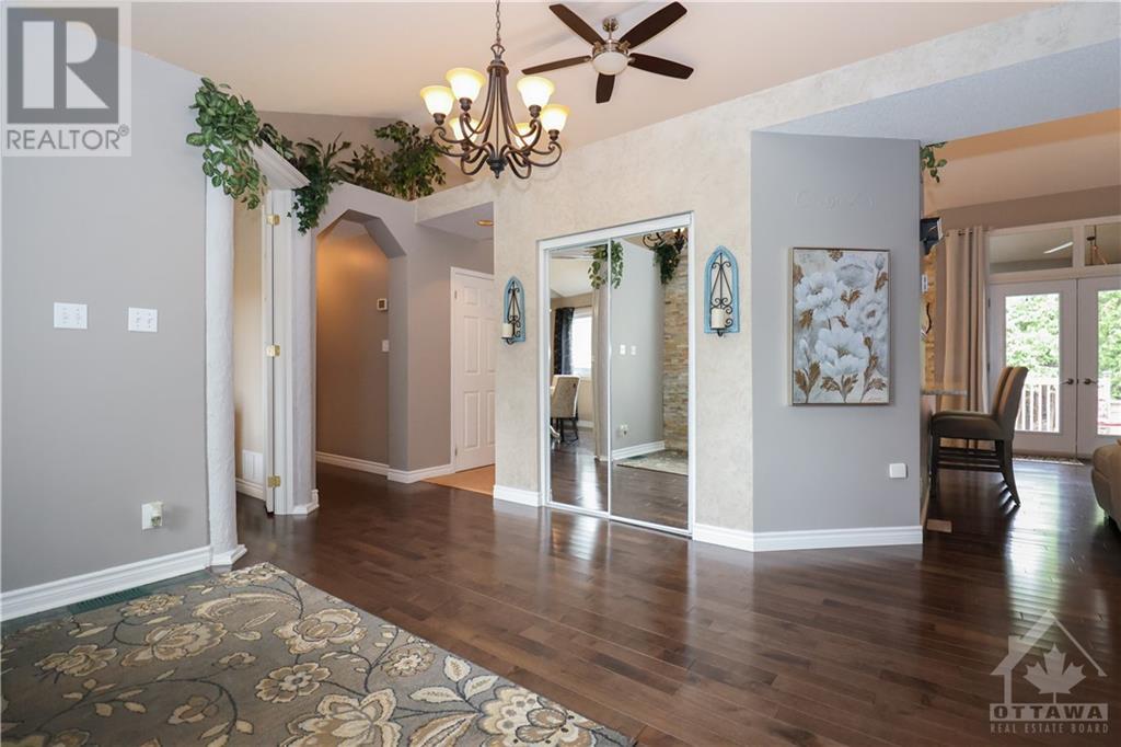 6909 Fernbank Road, Stittsville, Ontario  K2S 1B6 - Photo 4 - 1248896