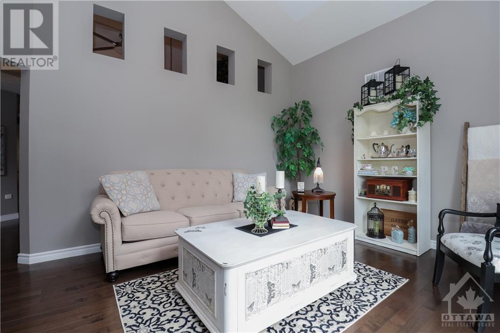 6909 Fernbank Road, Stittsville, Ontario  K2S 1B6 - Photo 6 - 1248896