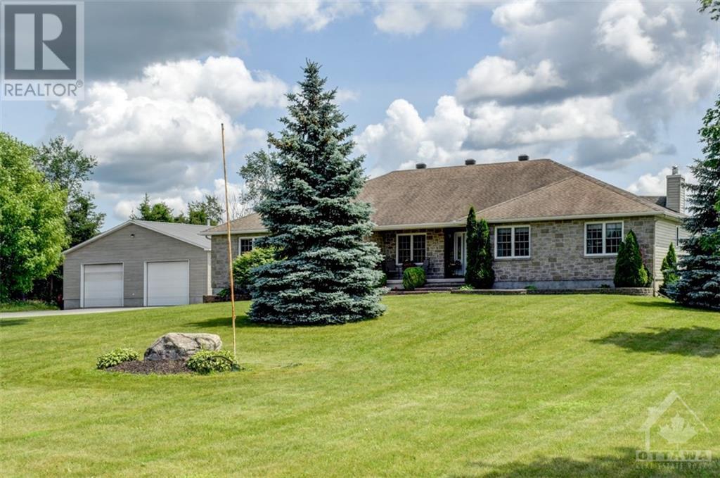 7820 Flewellyn Road, Stittsville, Ontario  K0A 1B0 - Photo 2 - 1252028