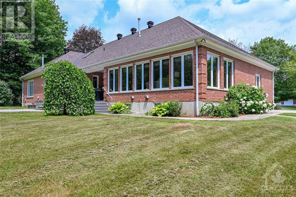 8 Southpoint Drive, Smiths Falls, Ontario  K7A 4S5 - Photo 28 - 1250901