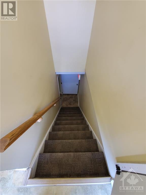 28 Northside Road, Ottawa, Ontario  K2H 5Z3 - Photo 14 - 1252700