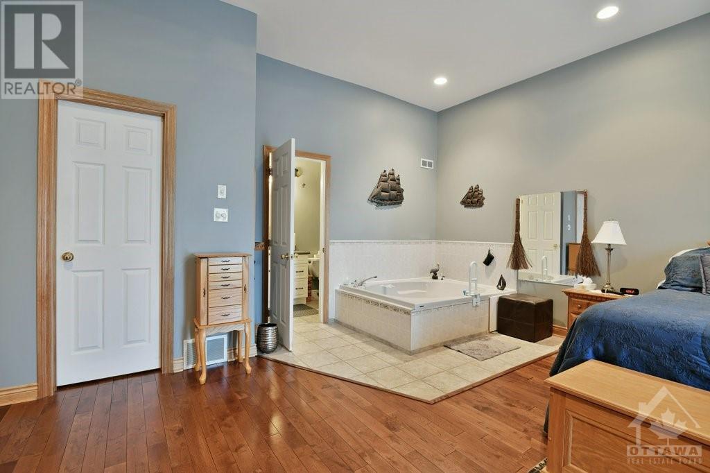 15036 Colonial Drive, Ingleside, Ontario  K0C 1M0 - Photo 18 - 1252673