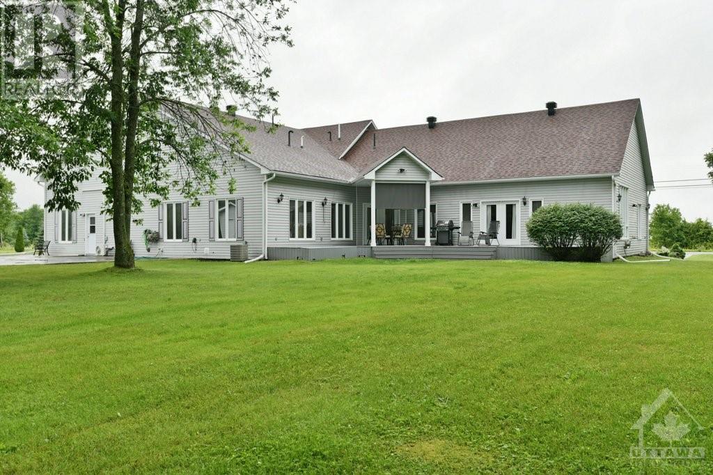 15036 Colonial Drive, Ingleside, Ontario  K8V 5P4 - Photo 2 - 1252562